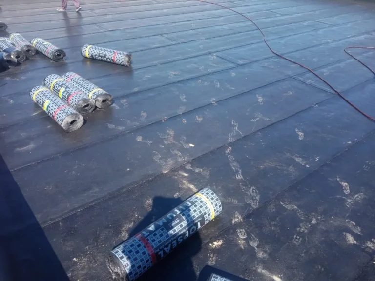 شركة عوازل اسطح في خميس مشيط